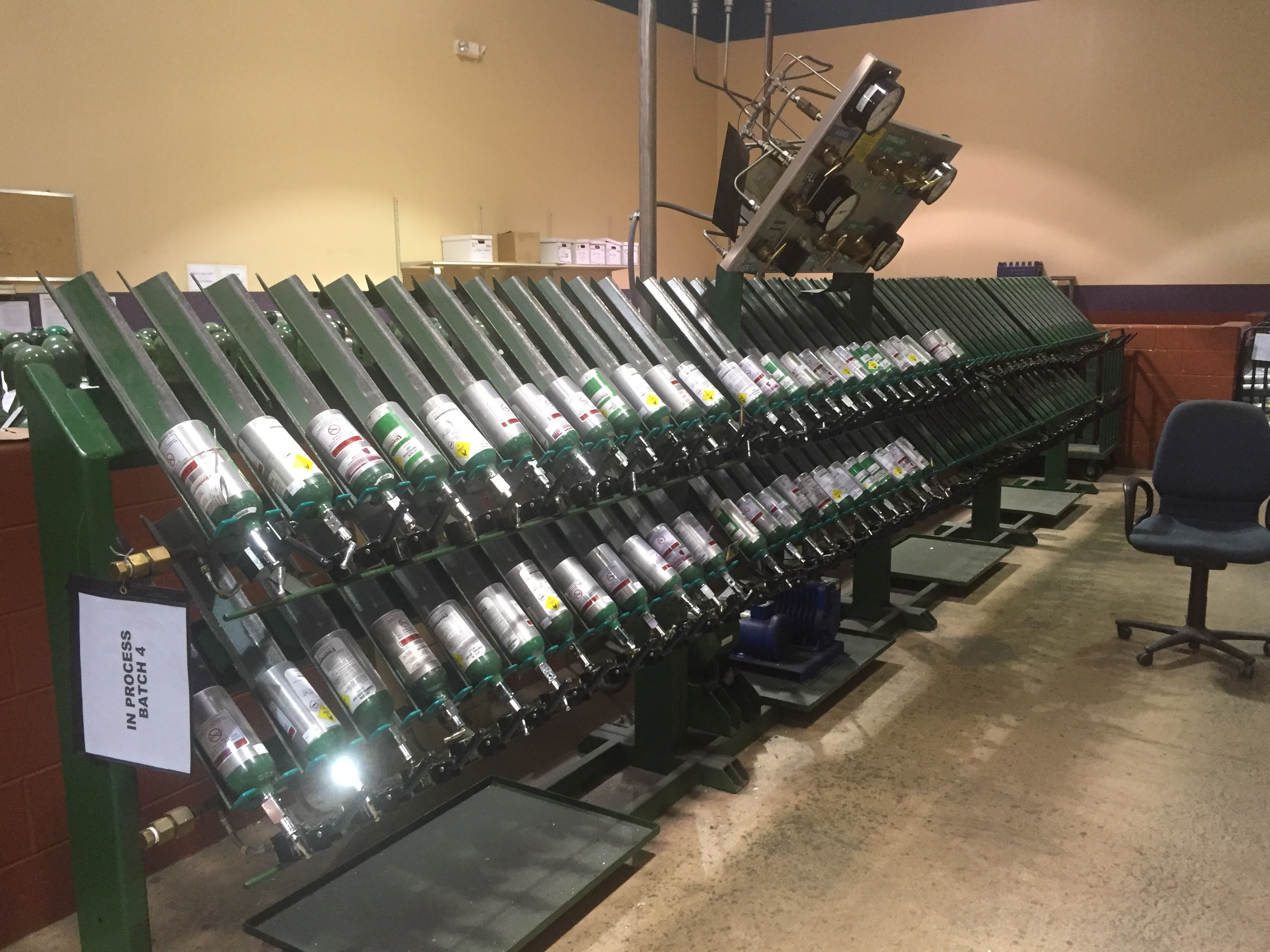 Medical Fill Racks for Small D & E Size Cylinders